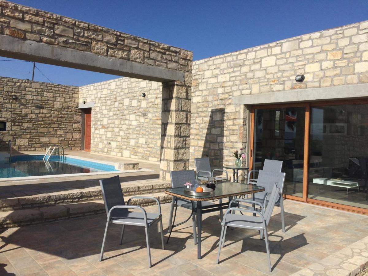 Villa Ypsilon Karotí المظهر الخارجي الصورة