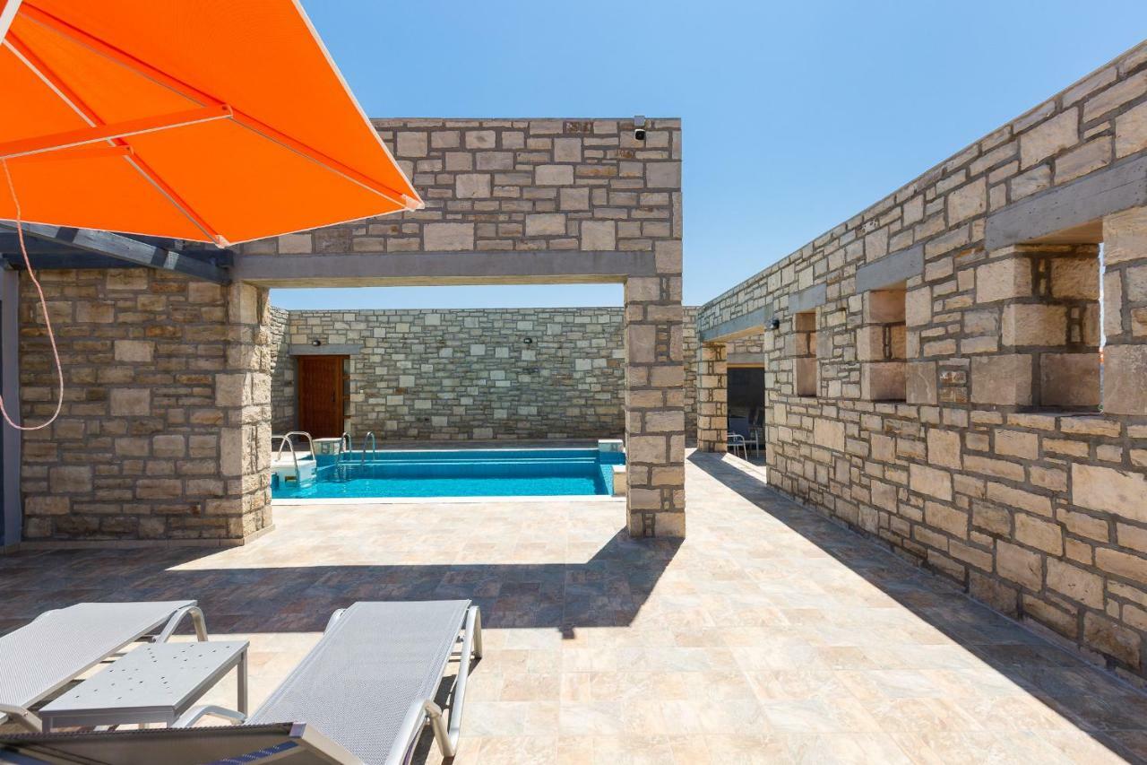Villa Ypsilon Karotí المظهر الخارجي الصورة