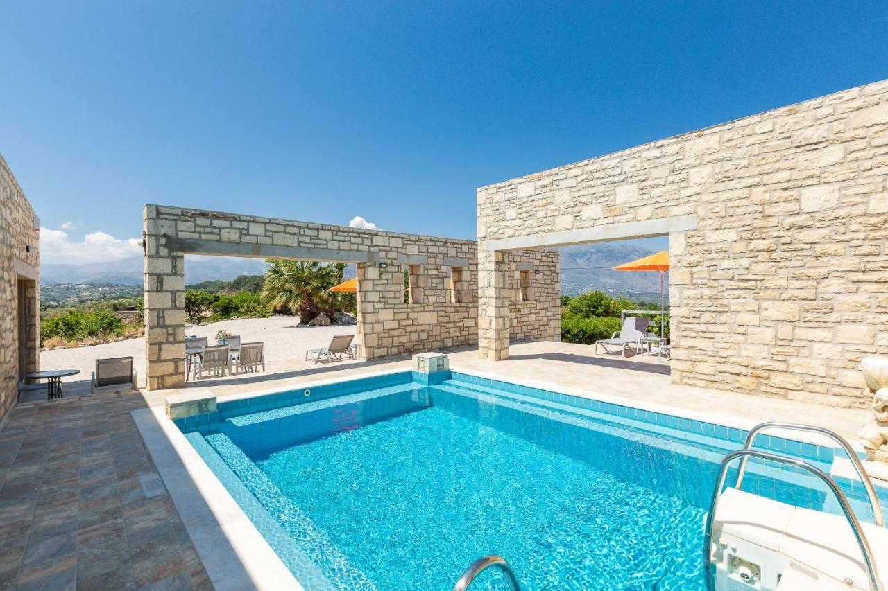 Villa Ypsilon Karotí المظهر الخارجي الصورة