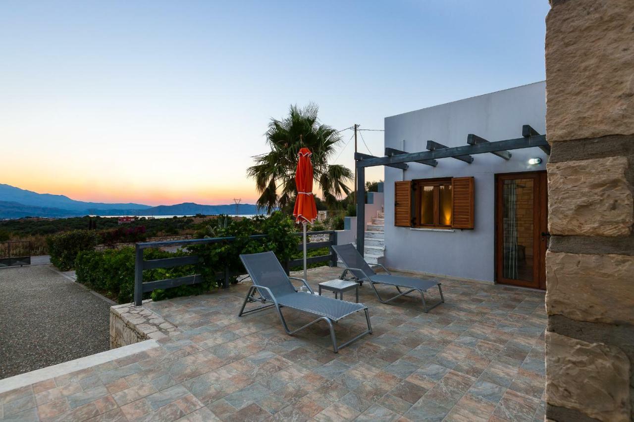 Villa Ypsilon Karotí المظهر الخارجي الصورة